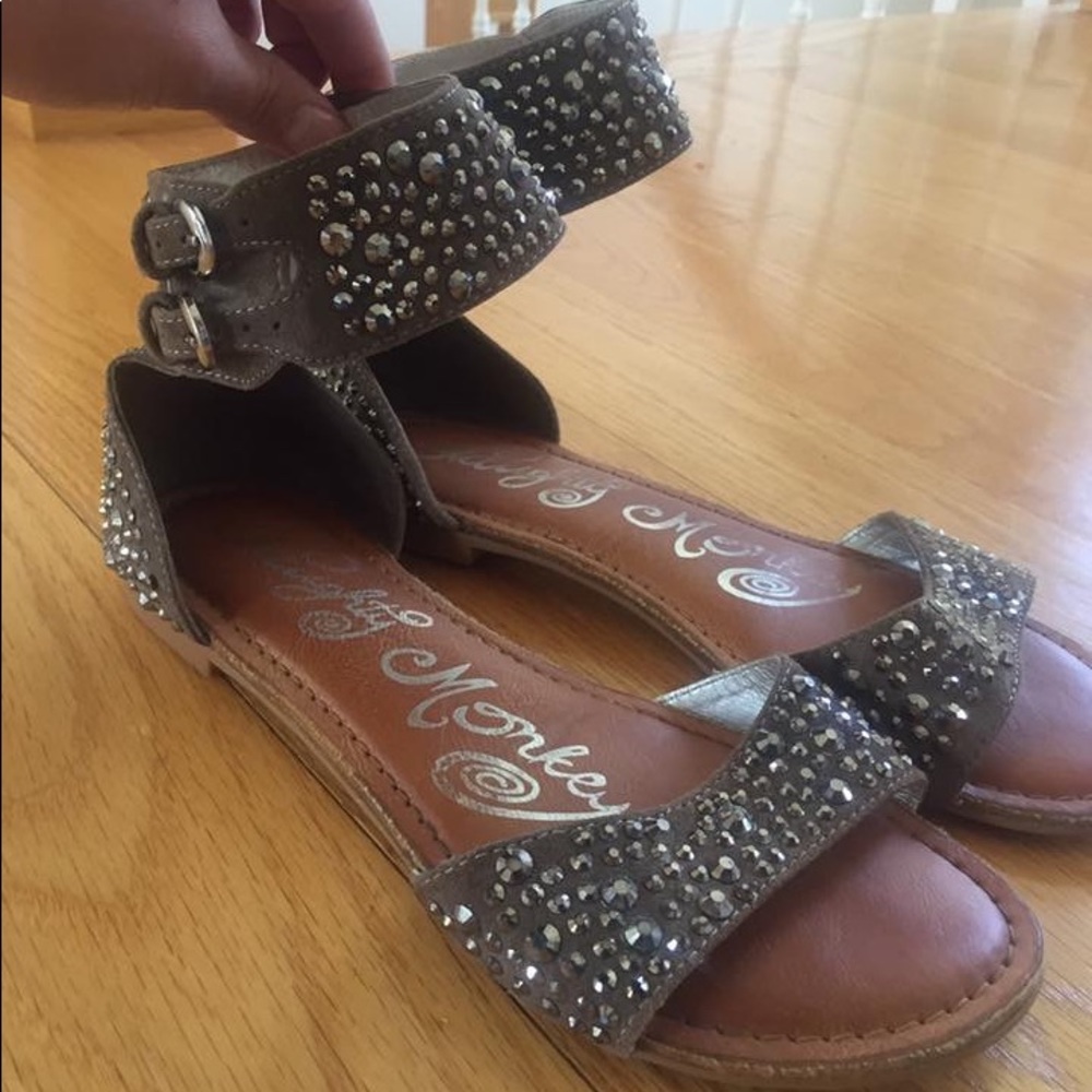 Size 6. Naughty Monkey Sandals.